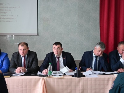 Состоялось очередное заседание Хотимского районного исполнительного комитета под руководством Геворга Мелконяна