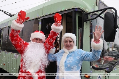 Новый год на колесах, или Как в Могилеве создают праздничное настроение в общественном транспорте