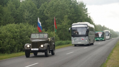 Хотимчане встретили участников Международного молодежного военно-патриотического проекта «Дорогами памяти и славы»