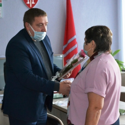 В преддверии Дня учителя в Хотимске чествовали педагогов района