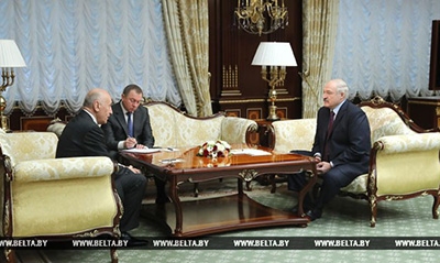 Лукашенко: Беларусь привержена полной реализации дорожной карты развития сотрудничества с Узбекистаном