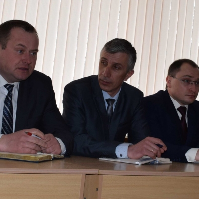 РУКОВОДСТВО РАЙОНА ВСТРЕТИЛОСЬ С МОЛОДЫМИ СПЕЦИАЛИСТАМИ ОРГАНИЗАЦИЙ И ПРЕДПРИЯТИЙ ХОТИМЩИНЫ