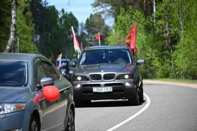 В Хотимске прошел патриотический автопробег “Спасибо Деду за Победу”