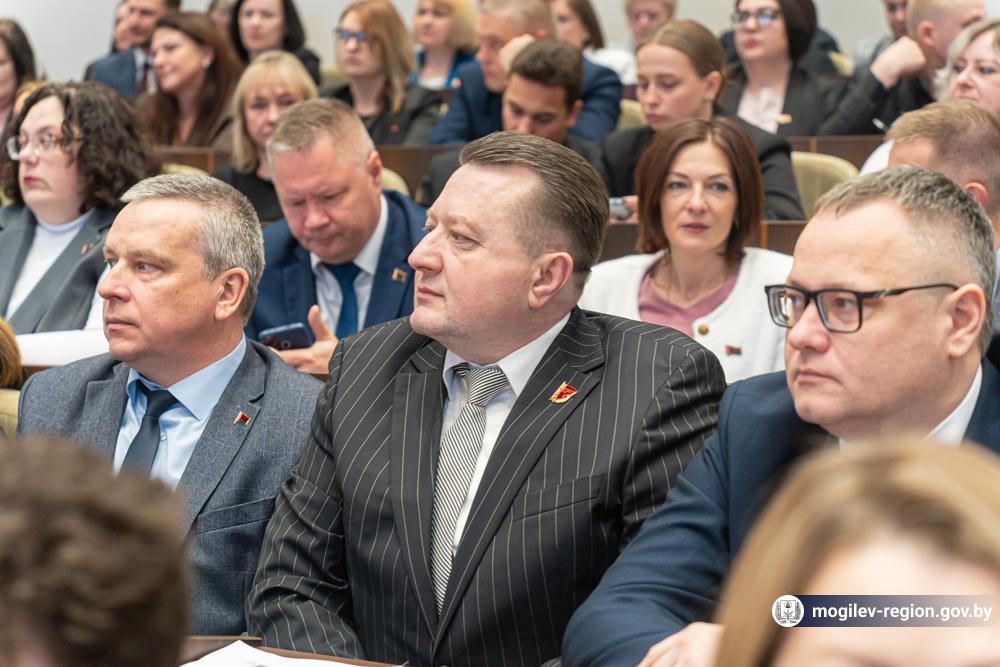 seminar-po-organizatsii-i-provedeniyu-informatsionno-razyasnitelnoy-raboty-s-naseleniem-v-mogilevsko_0