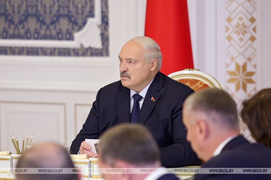 kto-v-belarusi-budet-otvechat-za-sferu-turizma-vopros-vynesen-na-soveshchanie-u-lukashenko-_1