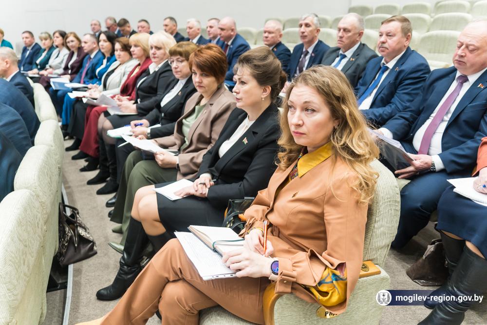 ocherednaya-sessiya-mogilevskogo-oblastnogo-soveta-deputatov_0