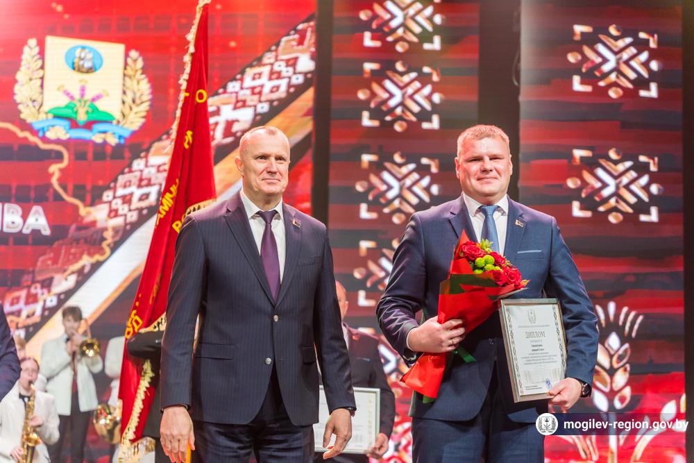 torzhestvennoe-meropriyatie-posvyashchennoe-podvedeniyu-itogov-raboty-mogilevskoy-oblasti_24