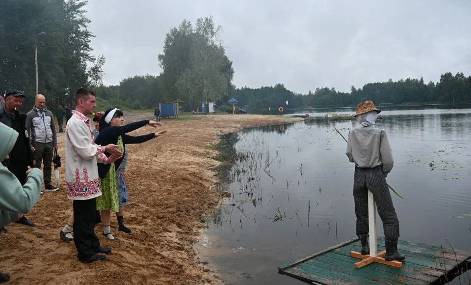 smotrite-kak-v-khotimske-proshel-pervyy-den-tretego-regionalnogo-rybolovnogo-festivalya-zalaty-karas_4