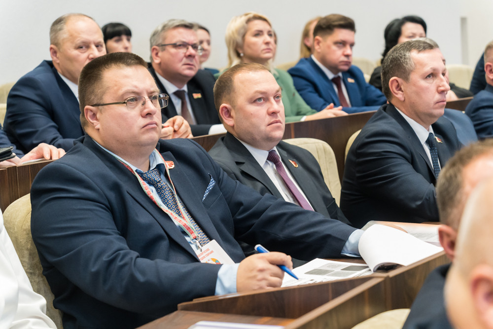 delegaty-vns-ot-mogilevskoy-oblasti-obsudili-prioritety-razvitiya-strany-i-regiona-na-budushchuyu-pya_21