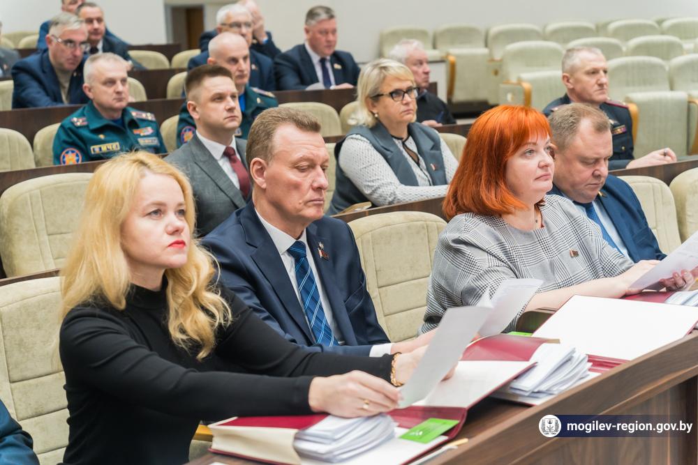 ocherednaya-sessiya-mogilevskogo-oblastnogo-soveta-deputatov_3