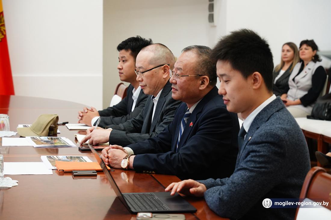 vstrecha-v-oblispolkome-biznes-delegatsii-iz-kitaya_1
