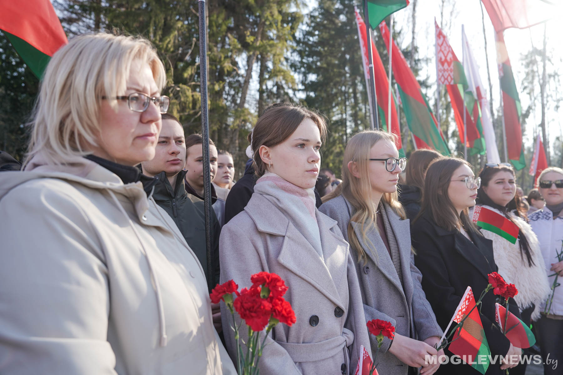 v-mogileve-pochtili-pamyat-zhertv-khatynskoy-tragedii_1