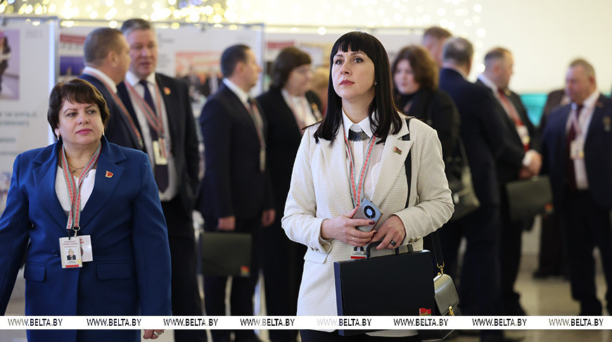 delegaty-vns-mogilevskoy-oblasti-pribyvayut-vo-dvorets-respubliki_9