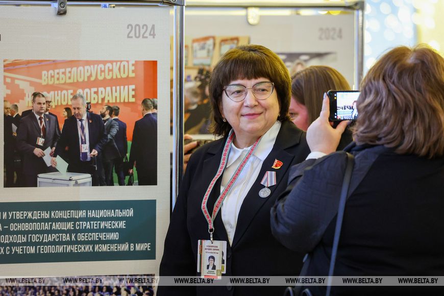 delegaty-vns-mogilevskoy-oblasti-pribyvayut-vo-dvorets-respubliki_11